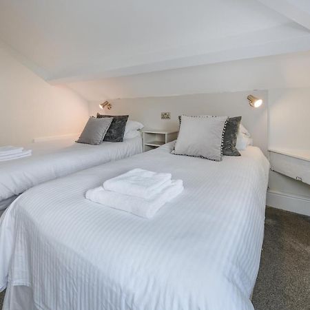 Ederyn Woodlands Hall Hotel מראה חיצוני תמונה