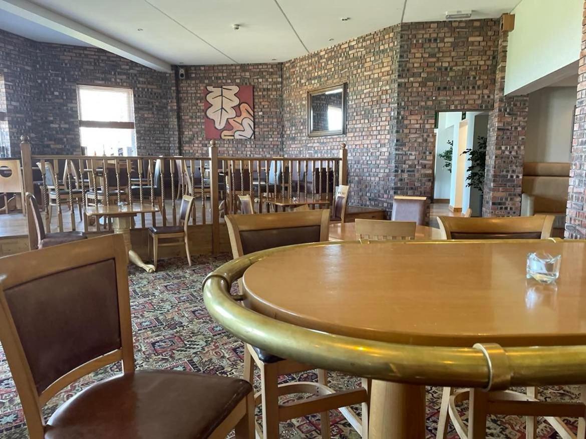Ederyn Woodlands Hall Hotel מראה חיצוני תמונה